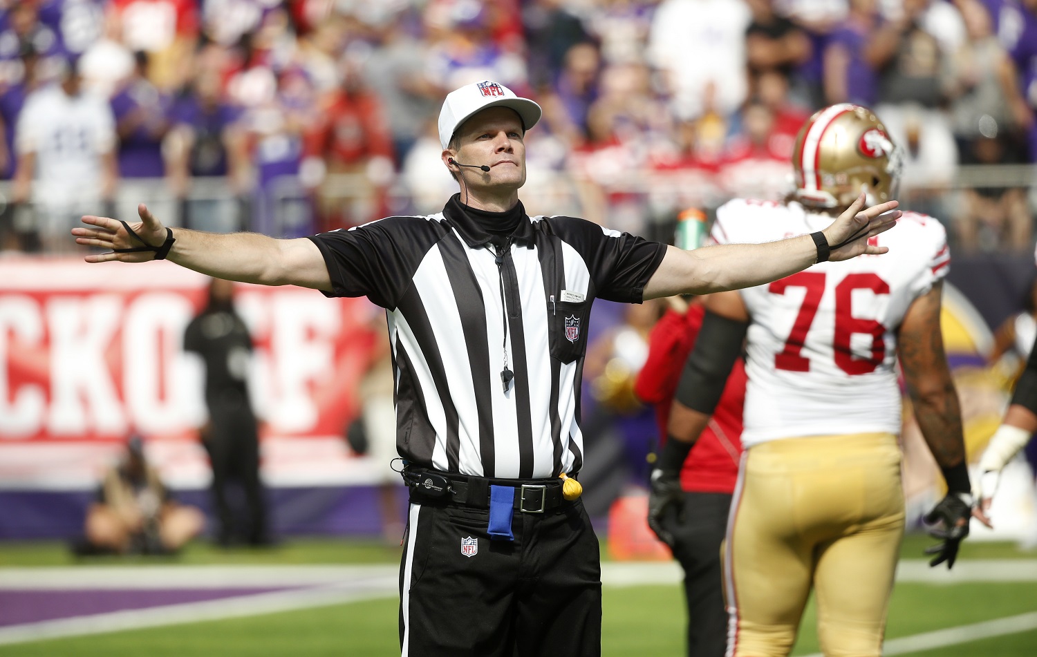 Guide to the Officials' Signals